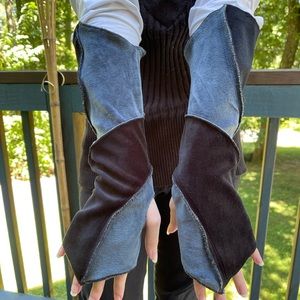 Pixie point fingerless texting gloves NWT
